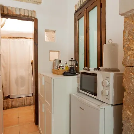 Centro Storico Cagliaricasa Tipica Sarda *