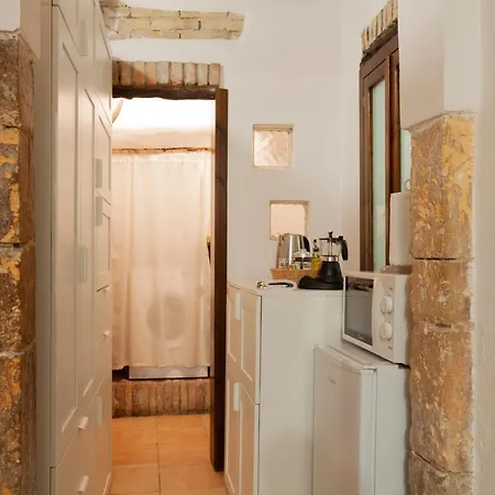 Centro Storico Cagliaricasa Tipica Sarda * קליארי